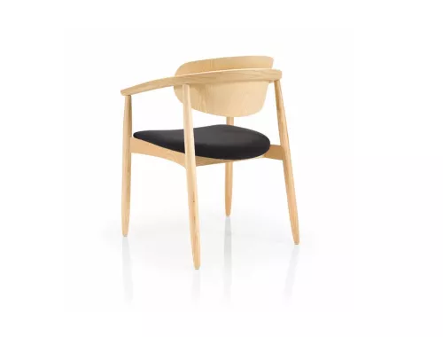 Discover by moments_chaise Joanne_moments furniture