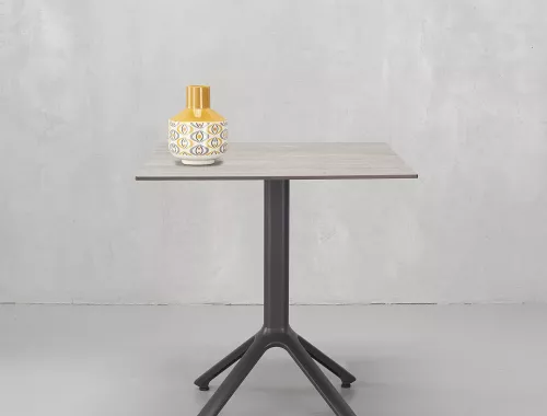Discover by moments_table Nemo outdoor_moments furniture