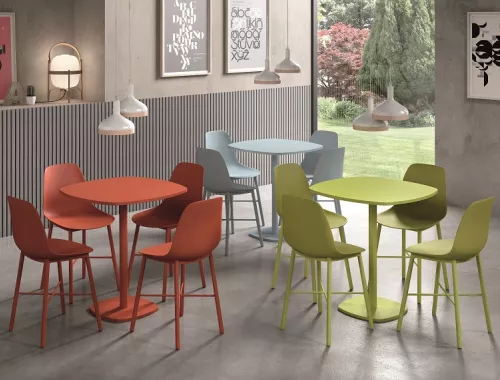 Discover by moments_table_Circa_moments furniture