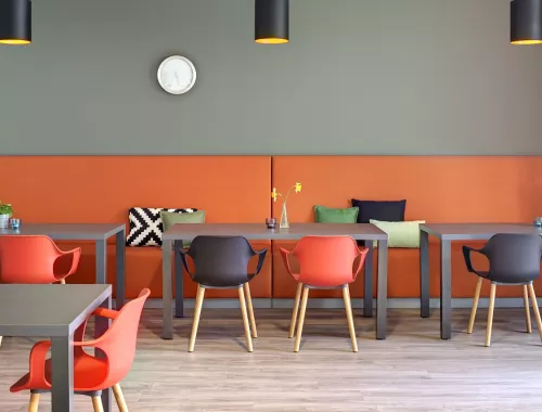 Discover by moments_banquette Torino_moments furniture