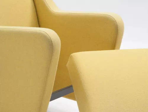 moments furniture seating collection_Nestor_zorgzetel